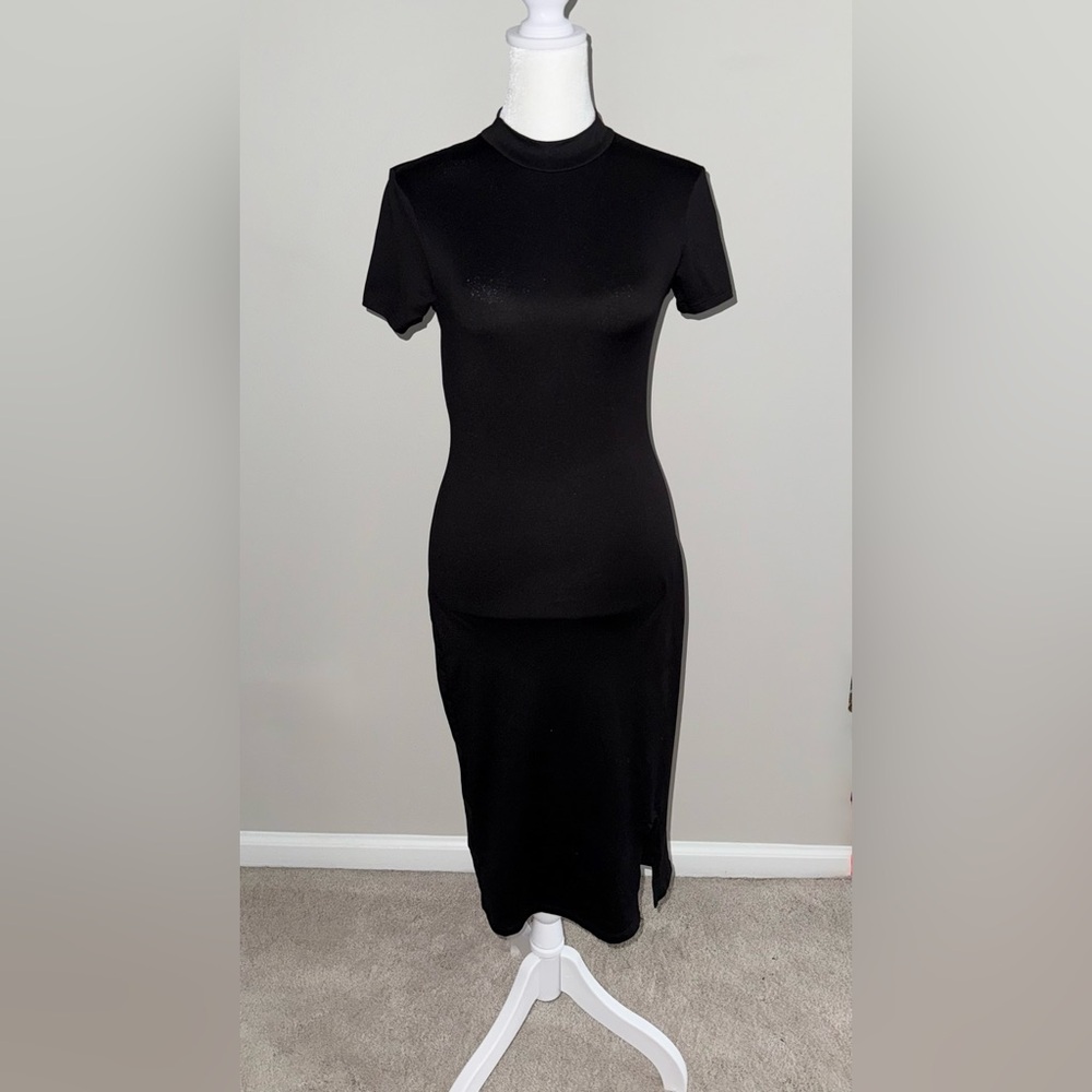 Popular 21 Black Lightweight Bodycon Midi Dress - EUC